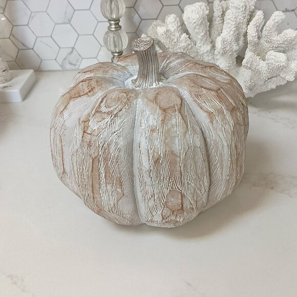 NEW! DISTRESSED BOHO FARMHOUSE PUMPKIN DECOR - Picture 3 of 4